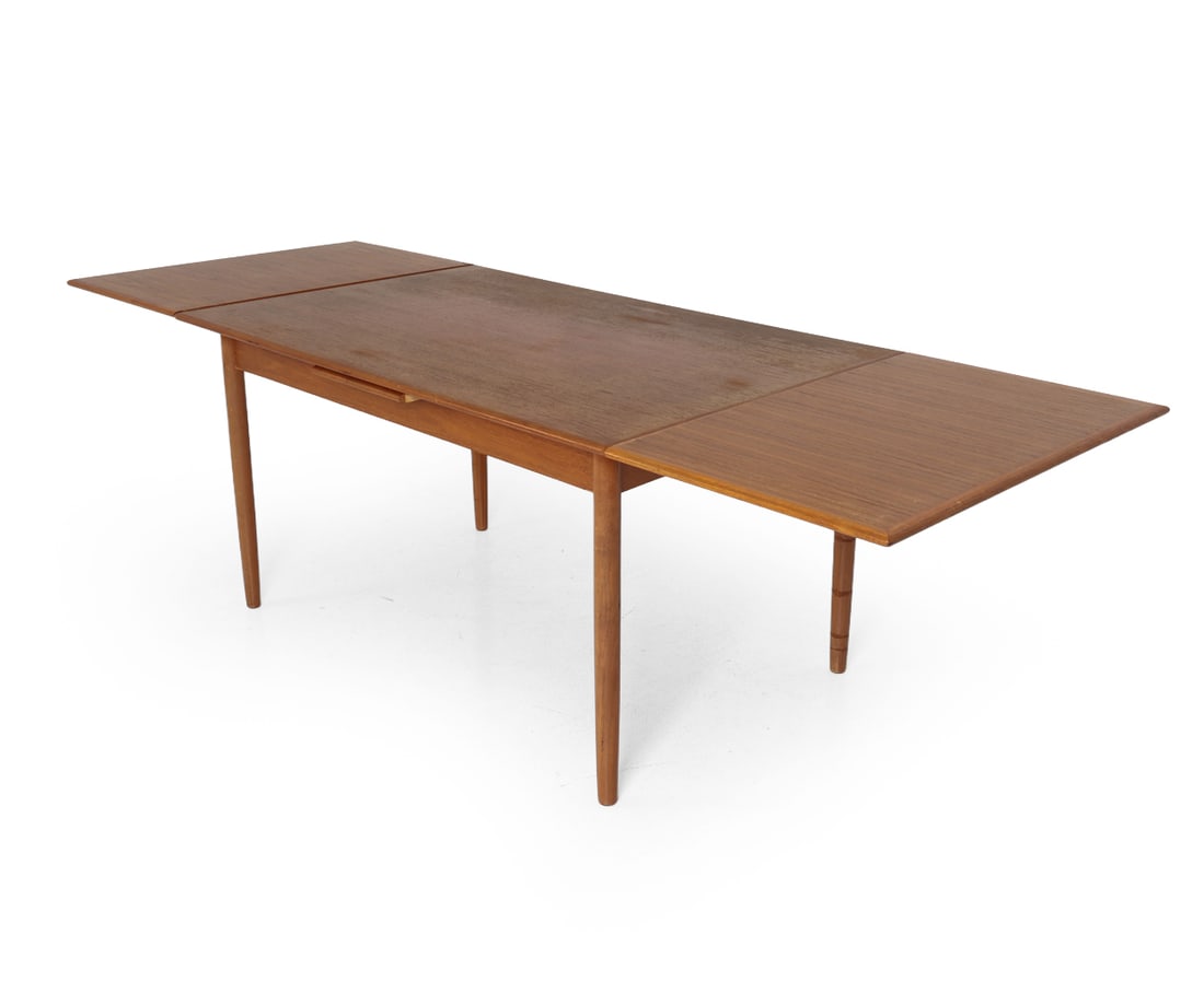 ARNE VODDER STYLE DANISH TEAK DINING TABLE - 2