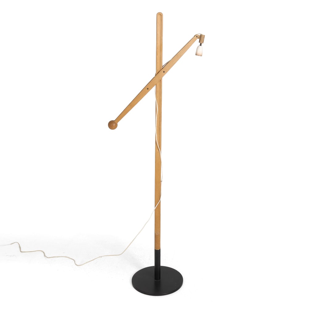 SCANDINAVIAN OAK FLOOR LAMP C. 1970S: Adjustable height. Dimensions: H 60" x W 30" x Dia. Base 12". Condition: Wiring untested, European plug. Wear consistent with age and use. E161