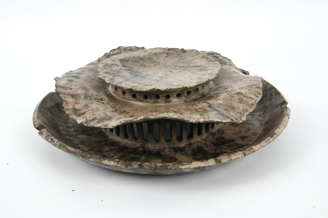DANISH STUDIO CERAMIC TABLE LAMP OR SCONCE 1970S: Dimensions: H 5" x Dia. 15". Condition: Wear consistent with age and use. Wiring not tested. E-139