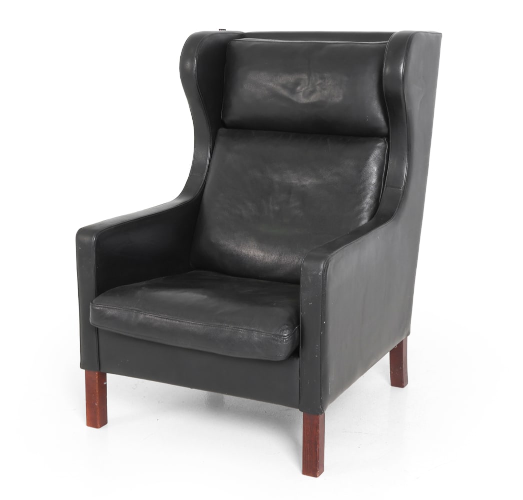SKALMA DANISH LEATHER WINGBACK LOUNGE CHAIR (1 of 17)
