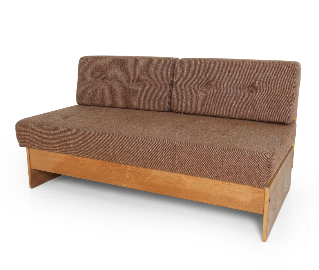 HESTBAEK MOBLER DANISH OAK DAYBED SOFA C. 1970S (1 of 17)