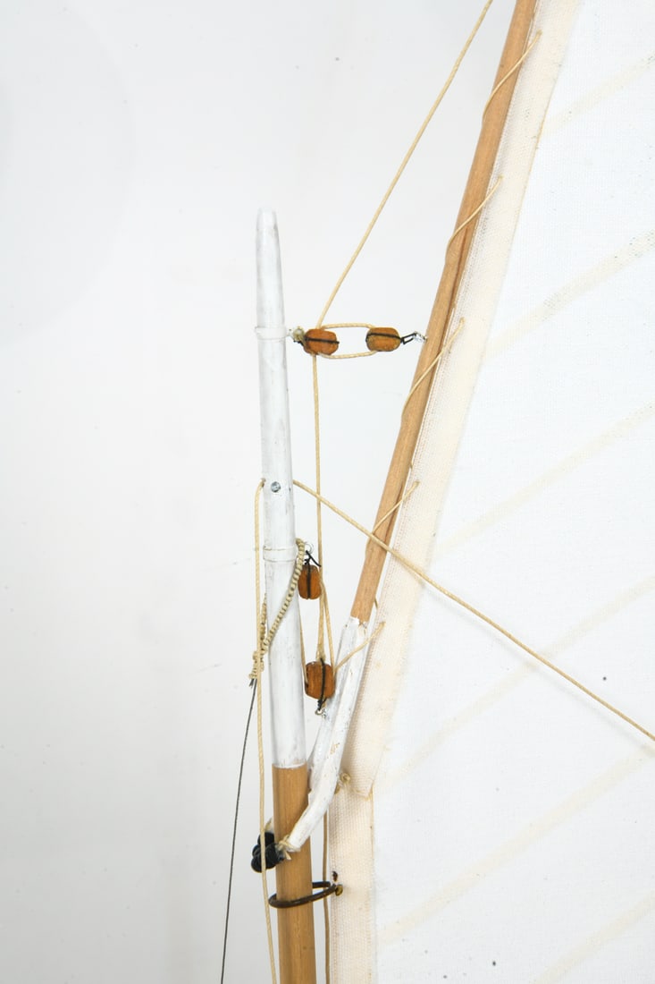 CAPE COD CATBOAT MODEL - 4