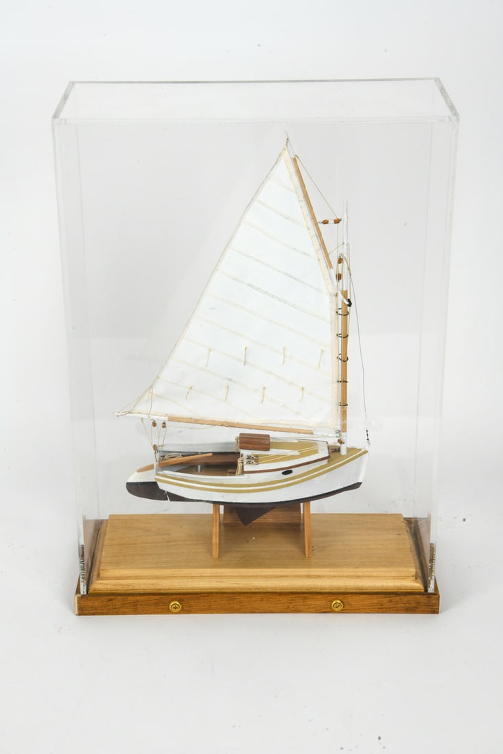 CAPE COD CATBOAT MODEL - 8