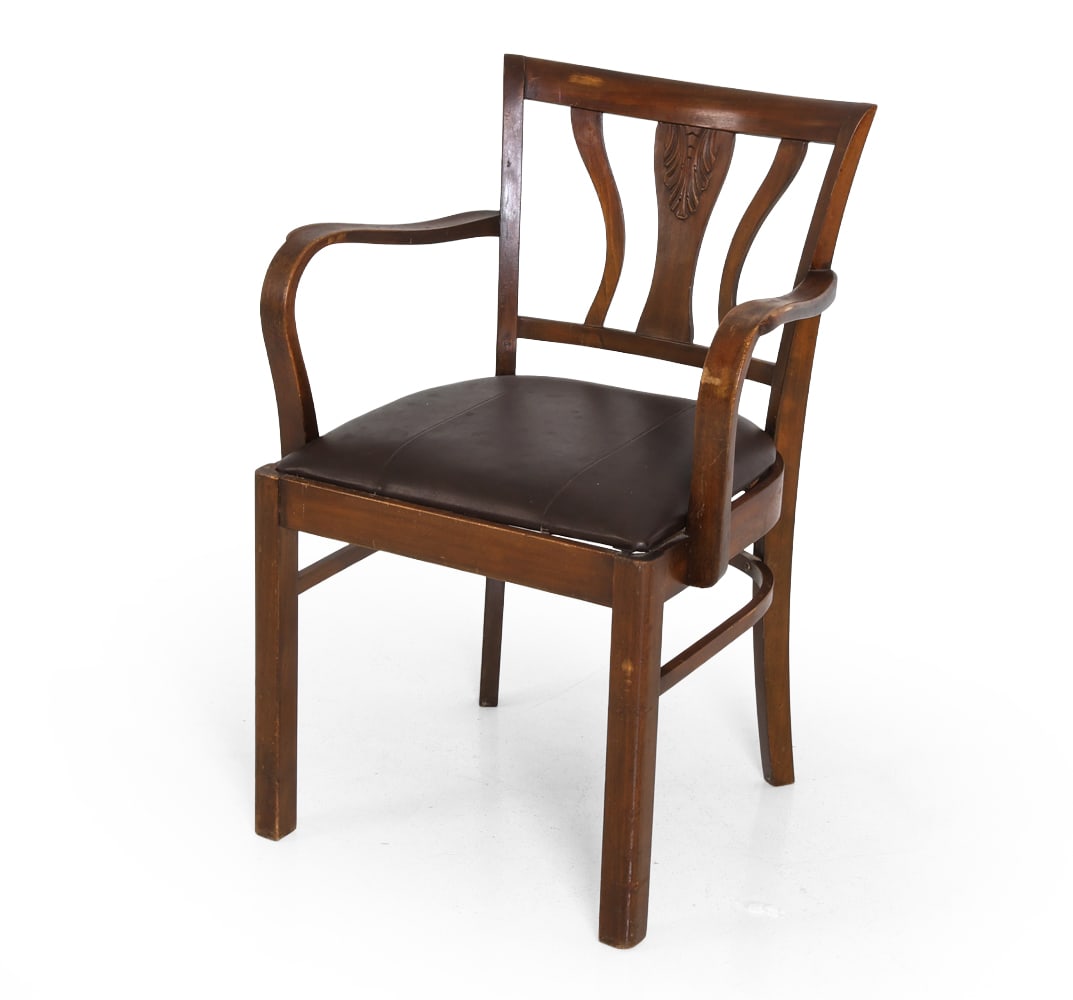 NIELS EILERSEN DANISH DINING CHAIR C. 1950S: Stamped underneath to frame. Beech frame in dark stain with carved decoration to back splat. Vinyl leather upholstered seat. Seat is removable. Denmark, circa 1950s. Dimensions: H 33.25" x W 23.5" x