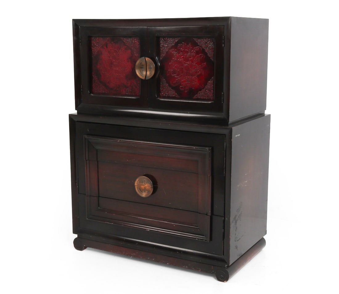 JAMES MONT STYLE HOLLYWOOD REGENCY DRESSER (1 of 20)