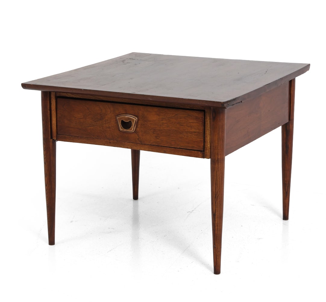 BASSETT FURNITURE "ARTISAN" WALNUT SIDE TABLE (1 of 15)