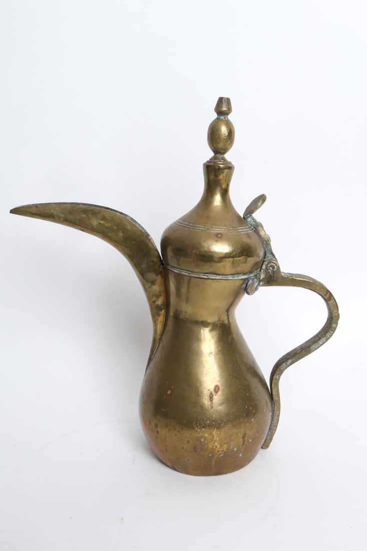 DECORATIVE BRASS GROUPING - 13