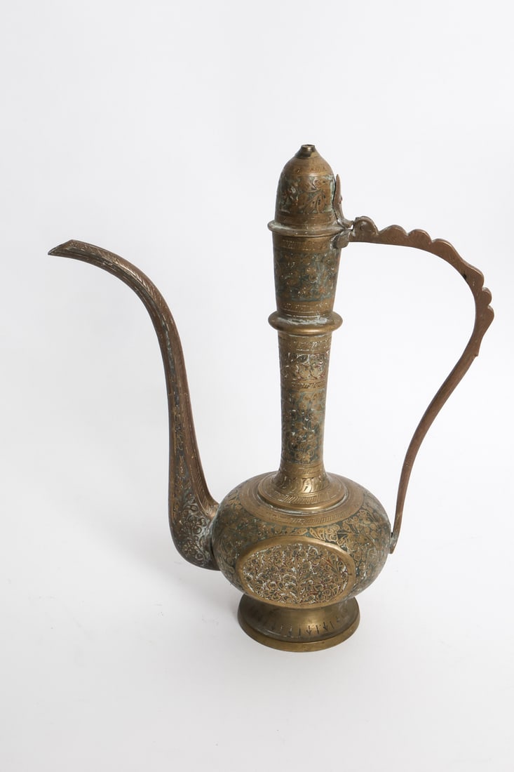 DECORATIVE BRASS GROUPING - 7