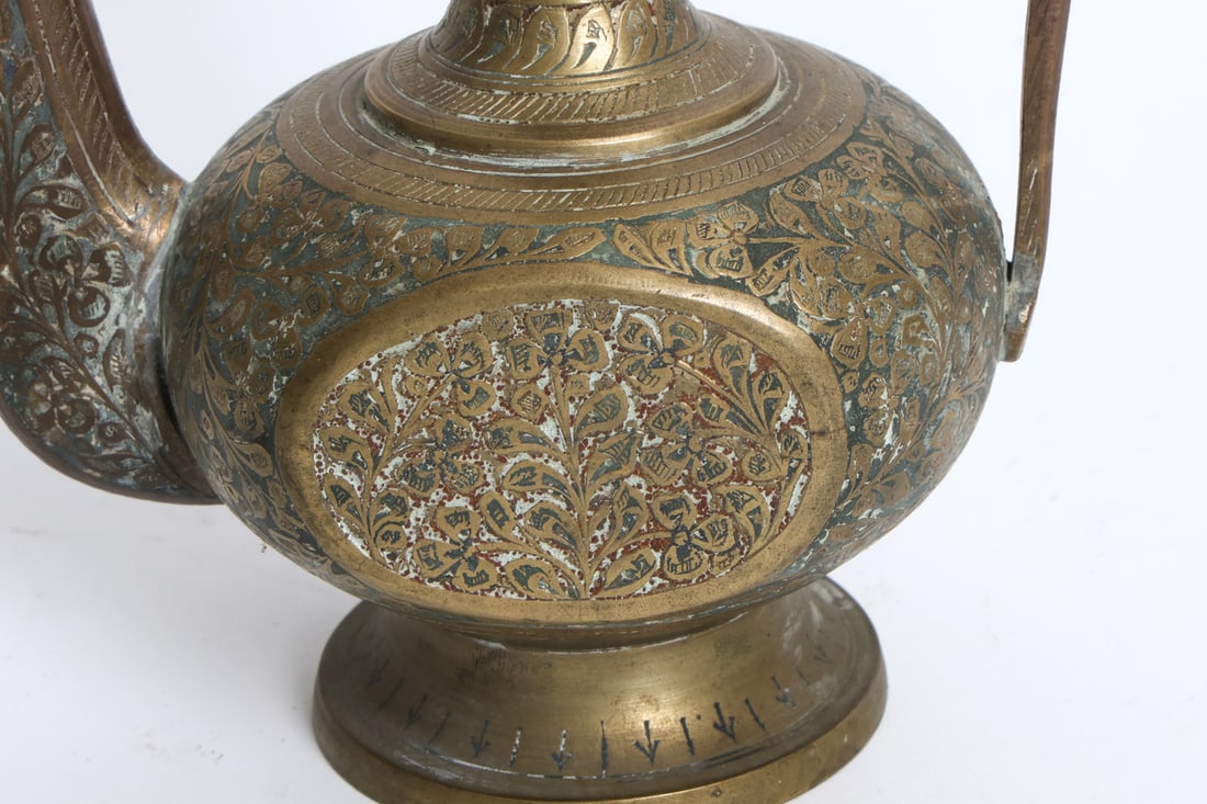 DECORATIVE BRASS GROUPING - 9