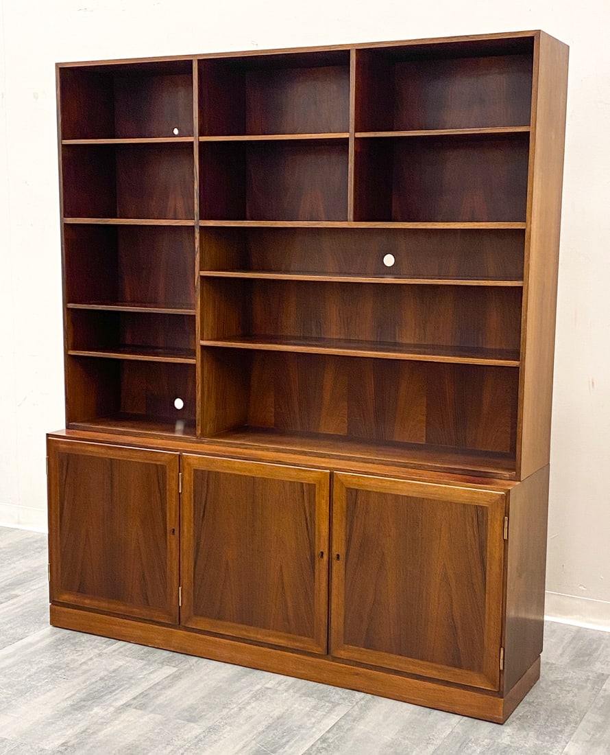 STYLE OF HUNDEVAD ROSEWOOD BOOKCASE CABINET 1960S (1 of 12)