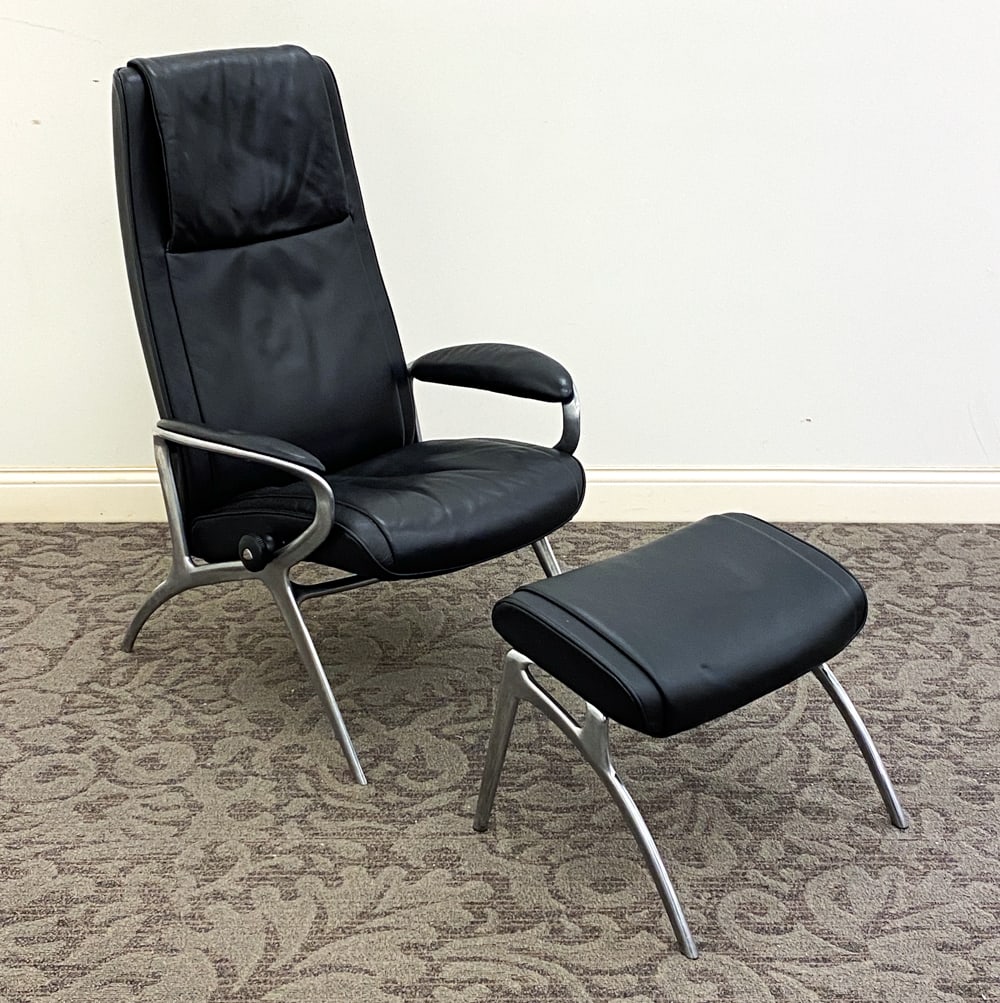 EKORNES STRESSLESS "JAMES" LOUNGE CHAIR & OTTOMAN (1 of 15)