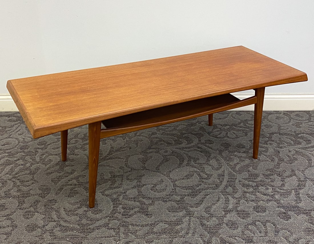 PETER HVIDT STYLE DANISH TEAK COFFEE TABLE 1960S (1 of 10)