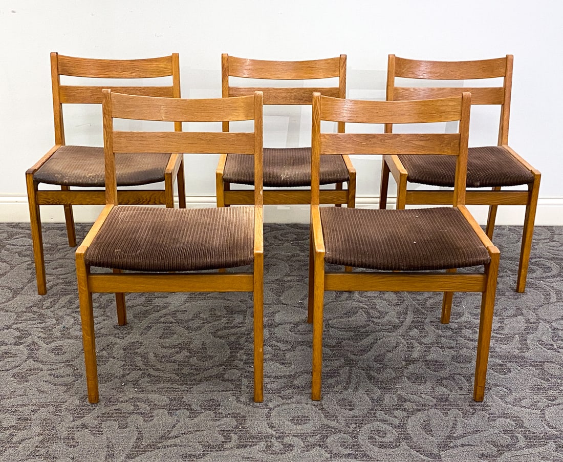 (5) SLAGELSE DANISH OAK DINING CHAIRS C. 1960S (1 of 13)