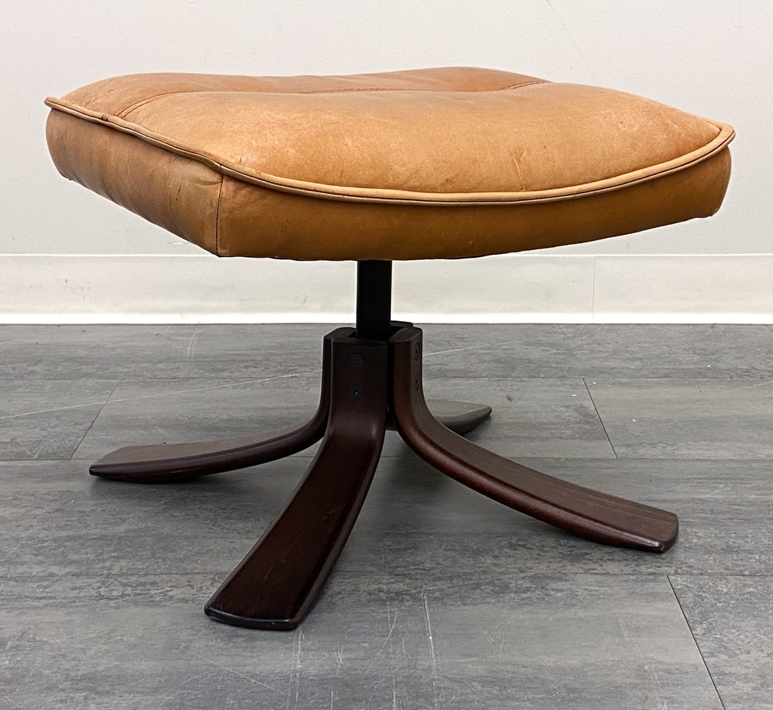 ATTR. STOUBY DANISH ROSEWOOD & LEATHER OTTOMAN (1 of 9)