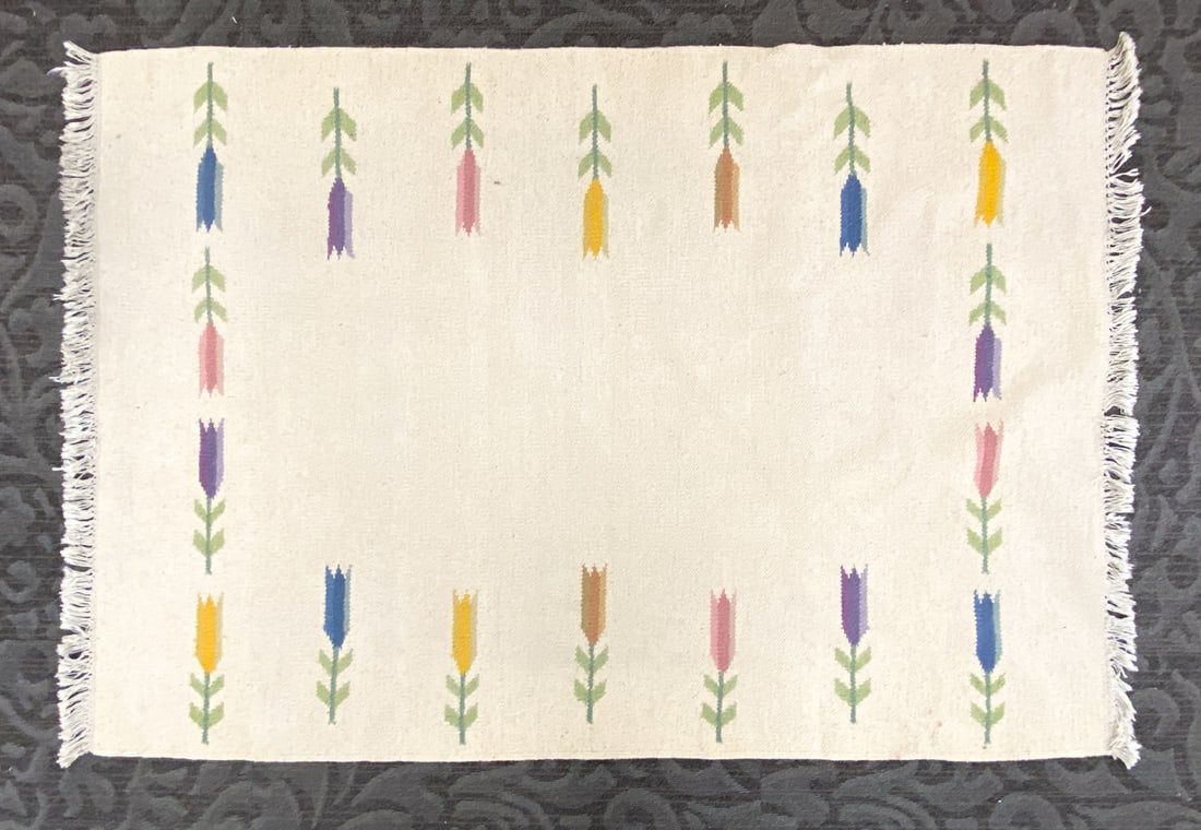 SWEDISH FLATWEAVE WOOL RUG (1 of 5)