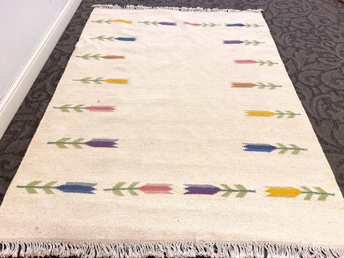 SWEDISH FLATWEAVE WOOL RUG - 3