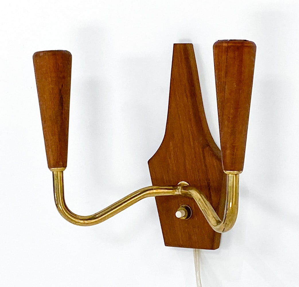 DANISH TEAK & BRASS WALL SCONCE (1 of 9)