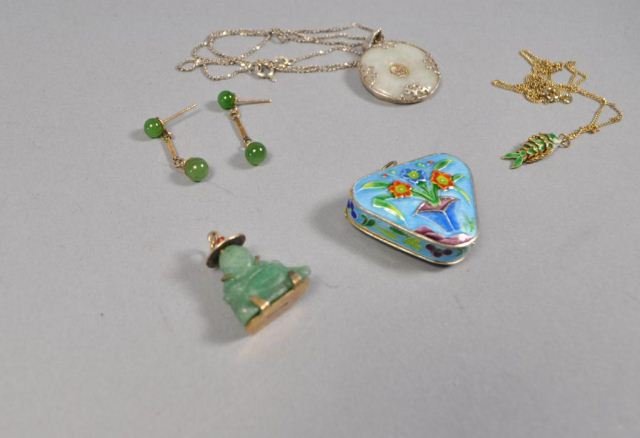 GROUPING OF ASIAN JEWELRY - 2
