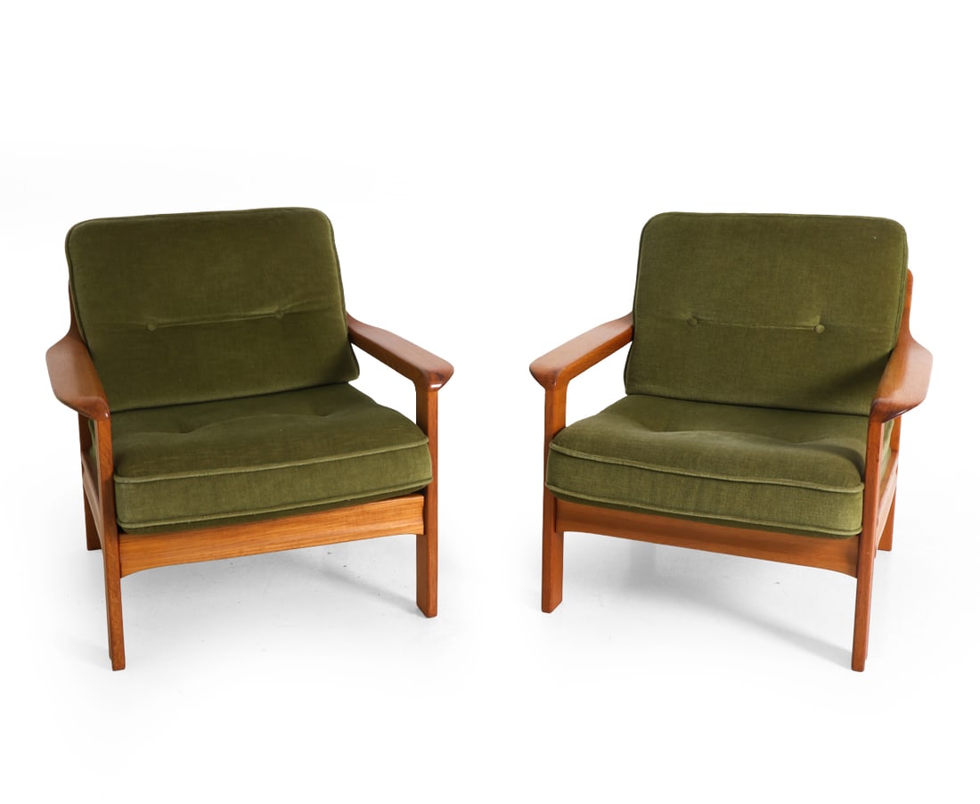 PAIR OHLSSON STYLE TEAK LOUNGE CHAIRS C. 1960S (1 of 14)