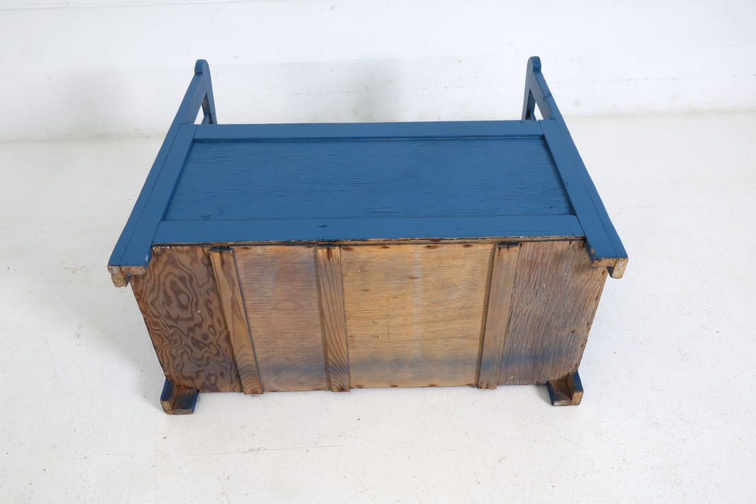 SWEDISH PAINTED PINE BENCH C. 1930S - 14