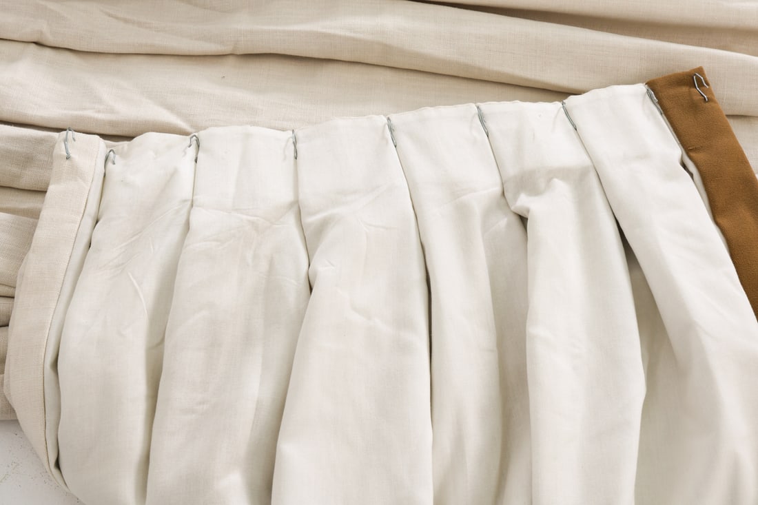DRAPERY CURTAINS GROUPING - 7