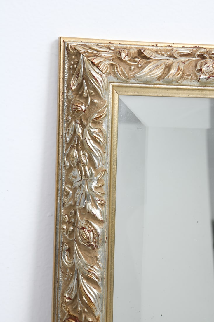 ORNATE STYLE WALL MIRROR - 4