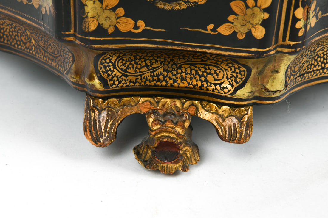 CHINESE EXPORT BLACK LACQUER SEWING BOX - 3