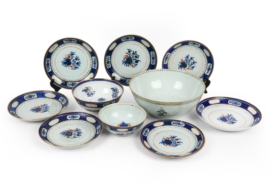 18TH C. CHINESE EXPORT PORCELAIN: Dimensions: Largest Bowl H 4.75" x Dia. 11.5". Condition: Scuffs and rubs to gilding. Previous repair to large bowl. Wear consistent with age and use.