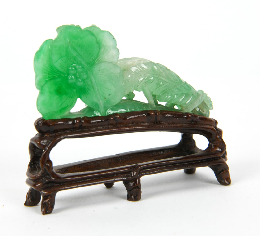 CHINESE GREEN JADE CARVING: Dimension: H 2" x W 2.5" x D 1" Condition: Light surface wear consistent with age and use.