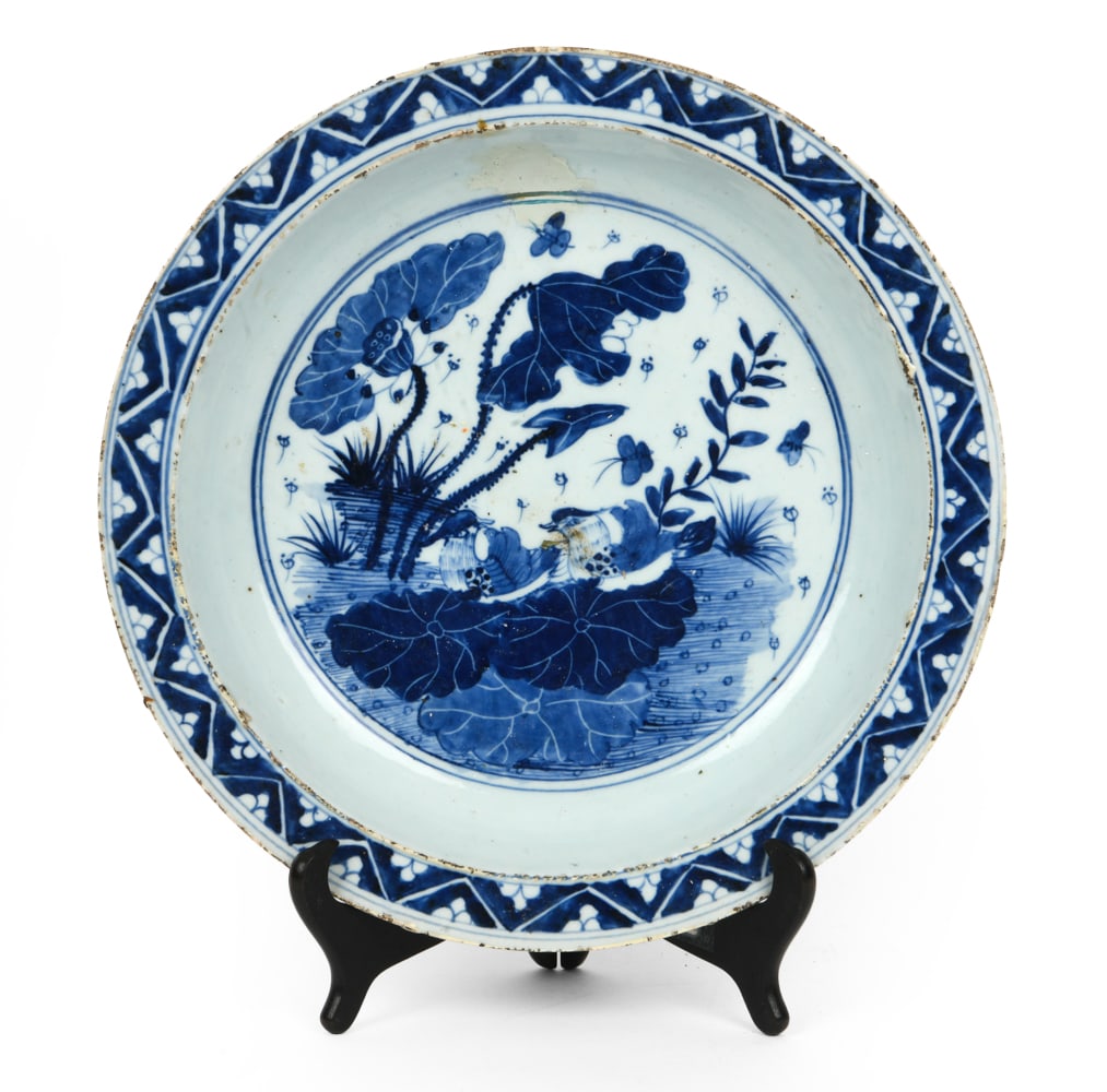 CHINESE EXPORT PORCELAIN CHARGER BOWL: China, circa 19th century. Nanking pattern. Dimensions: H 2.5" x W 14" Condition: Chips, stains, and loss of finish. Wear consistent with age and use.