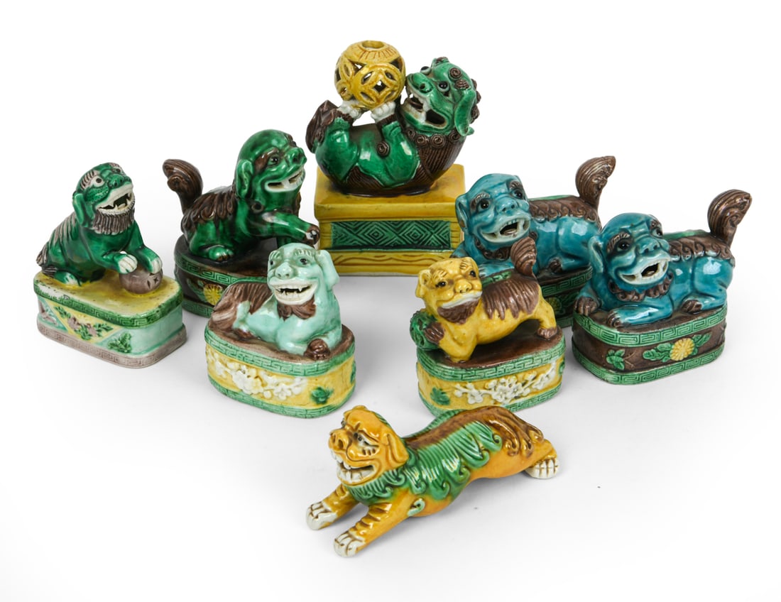 CHINESE CERAMIC FOO LION GROUPING (1 of 17)