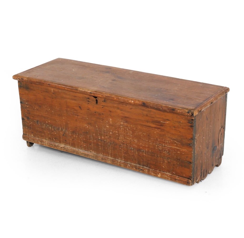 ANTIQUE BLANKET CHEST 19TH C. (1 of 13)