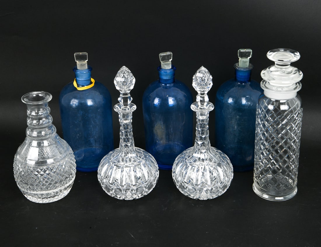 (7) VINTAGE AND ANTIQUE CRYSTAL DECANTERS (1 of 14)