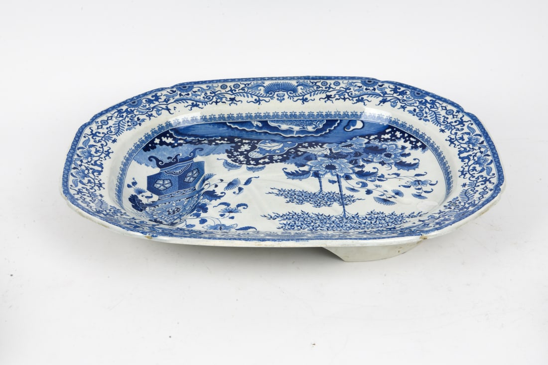 BLUE & WHITE TRANSFERWARE CERAMIC GROUPING - 13