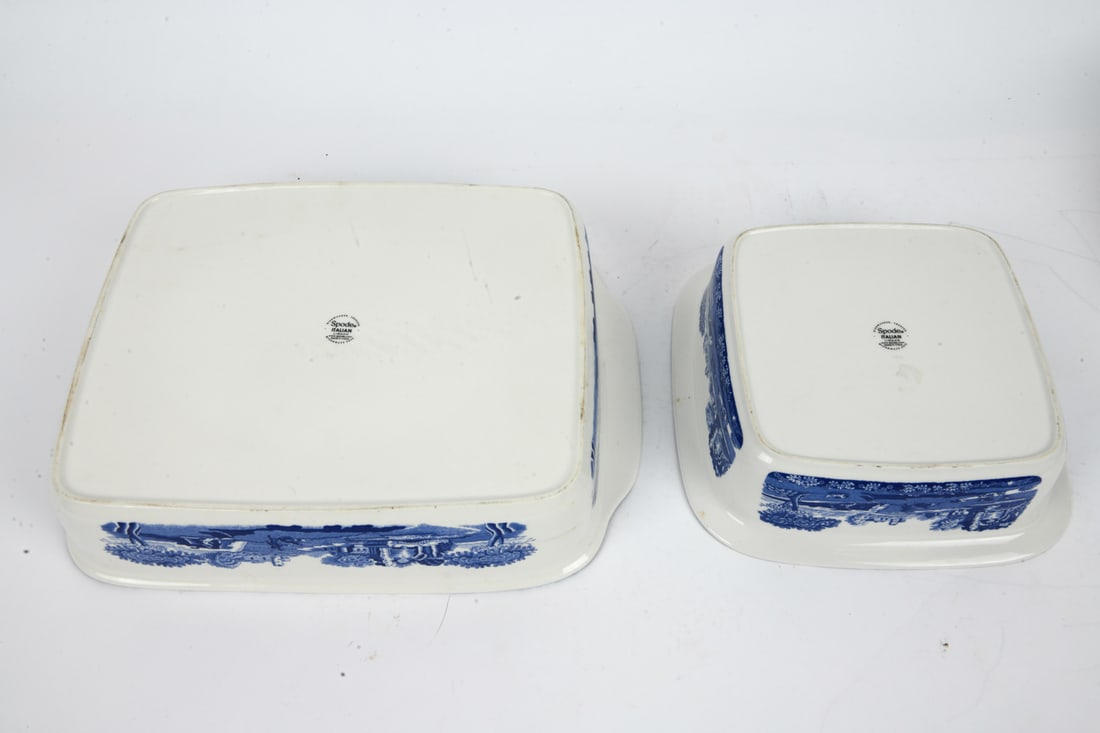 BLUE & WHITE TRANSFERWARE CERAMIC GROUPING - 19