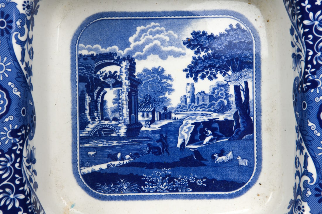 BLUE & WHITE TRANSFERWARE CERAMIC GROUPING - 6