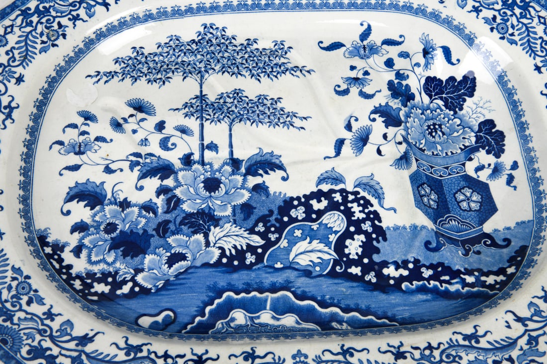BLUE & WHITE TRANSFERWARE CERAMIC GROUPING - 7