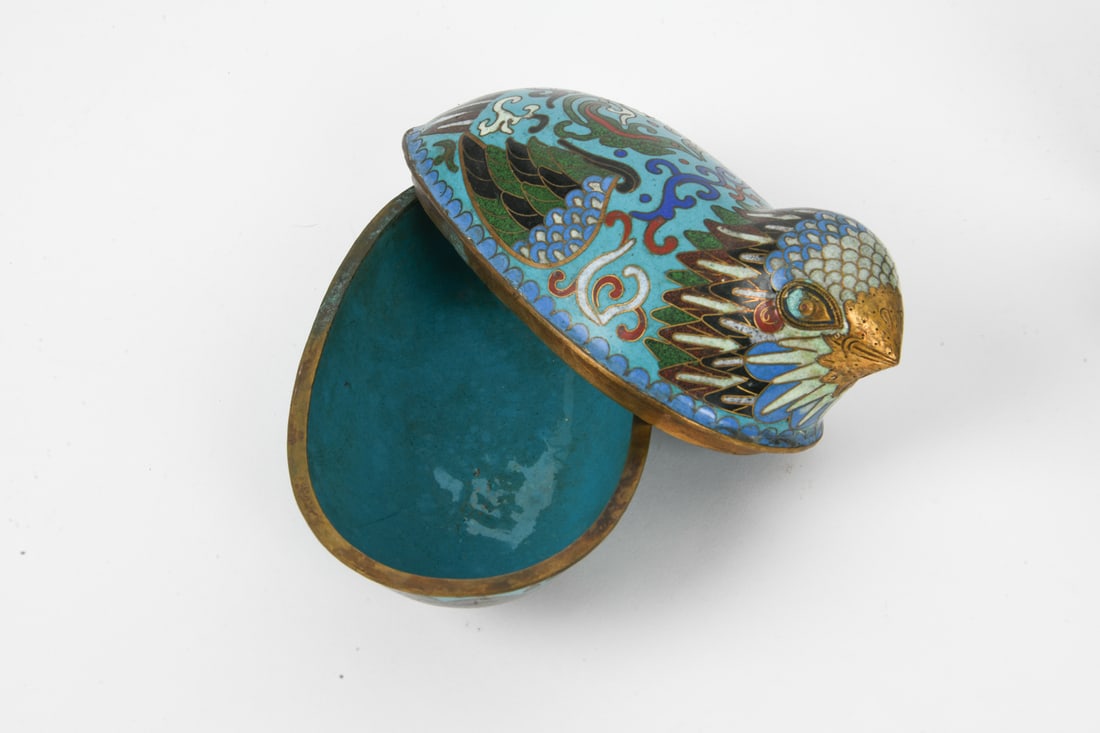 CHINESE DECORATIVE GROUPING - 15