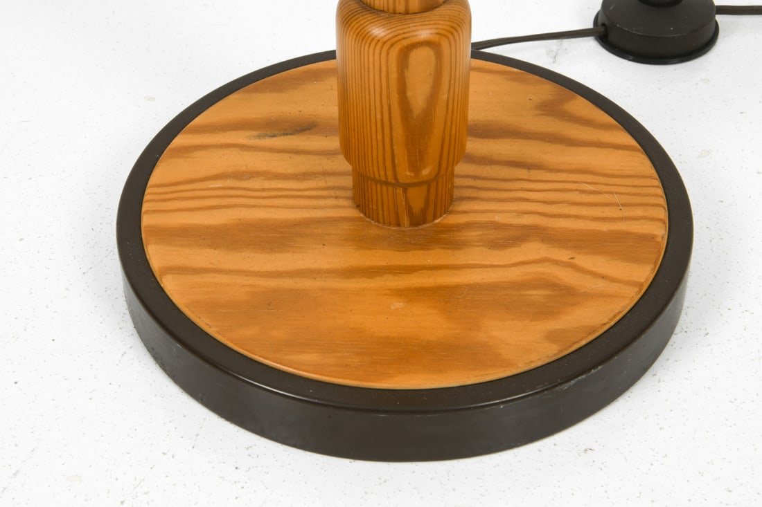 SOLBACKENS SVARVERI PINE FLOOR LAMP - 3