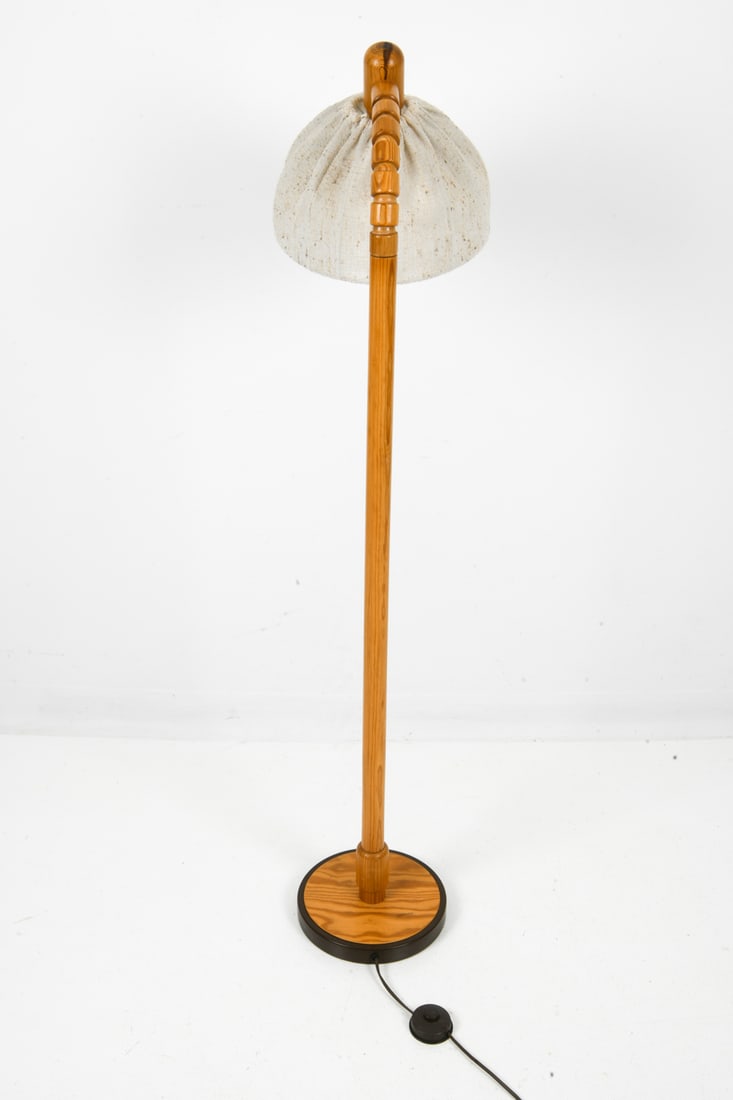 SOLBACKENS SVARVERI PINE FLOOR LAMP - 9