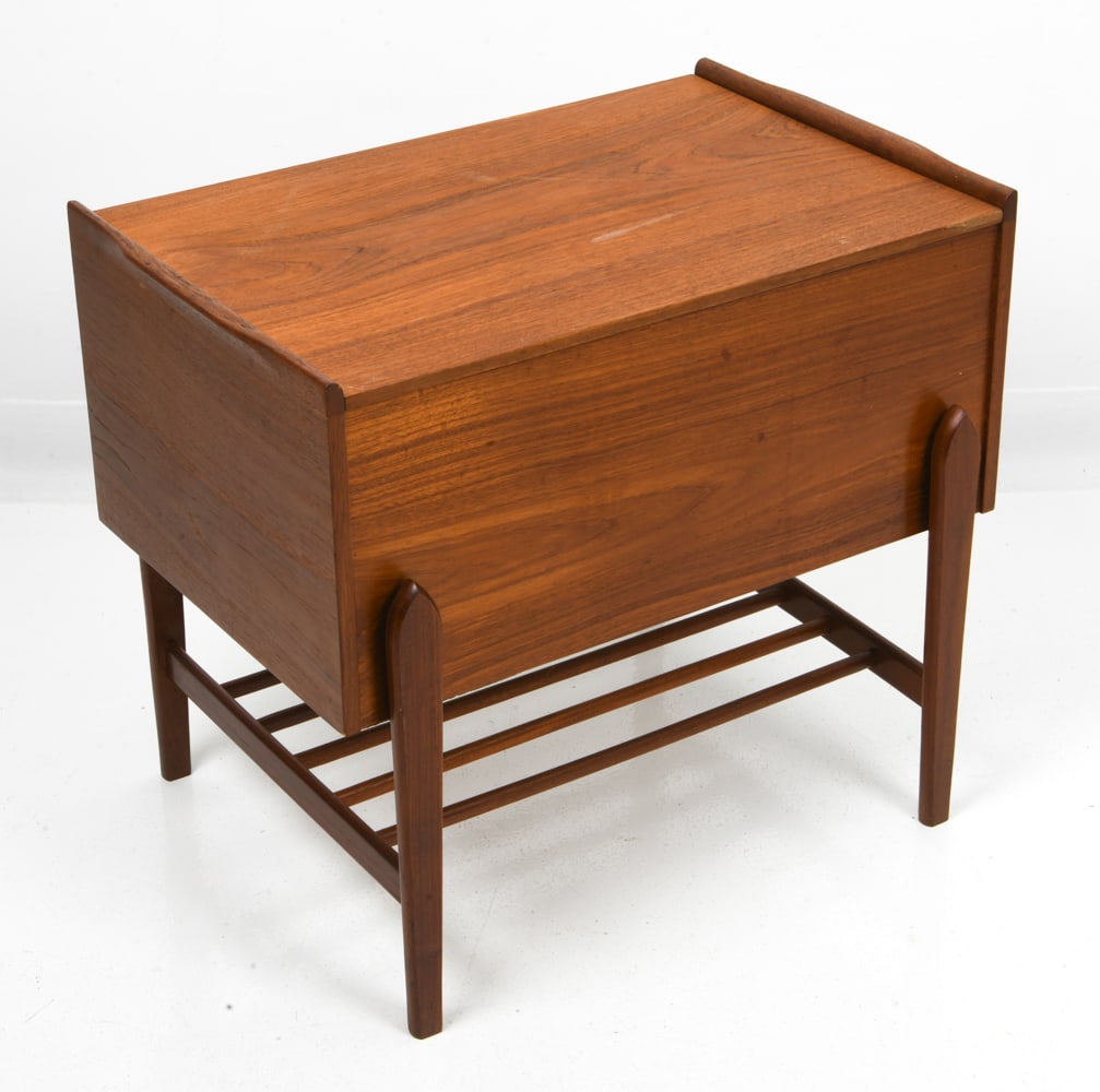 DANISH TEAK SEWING CHEST C. 1960S (1 of 16)