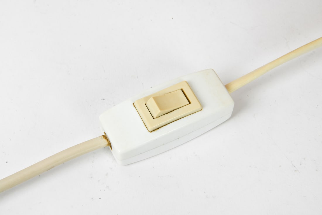 SCANDINAVIAN PINE TABLE LAMP C. 1970S - 7