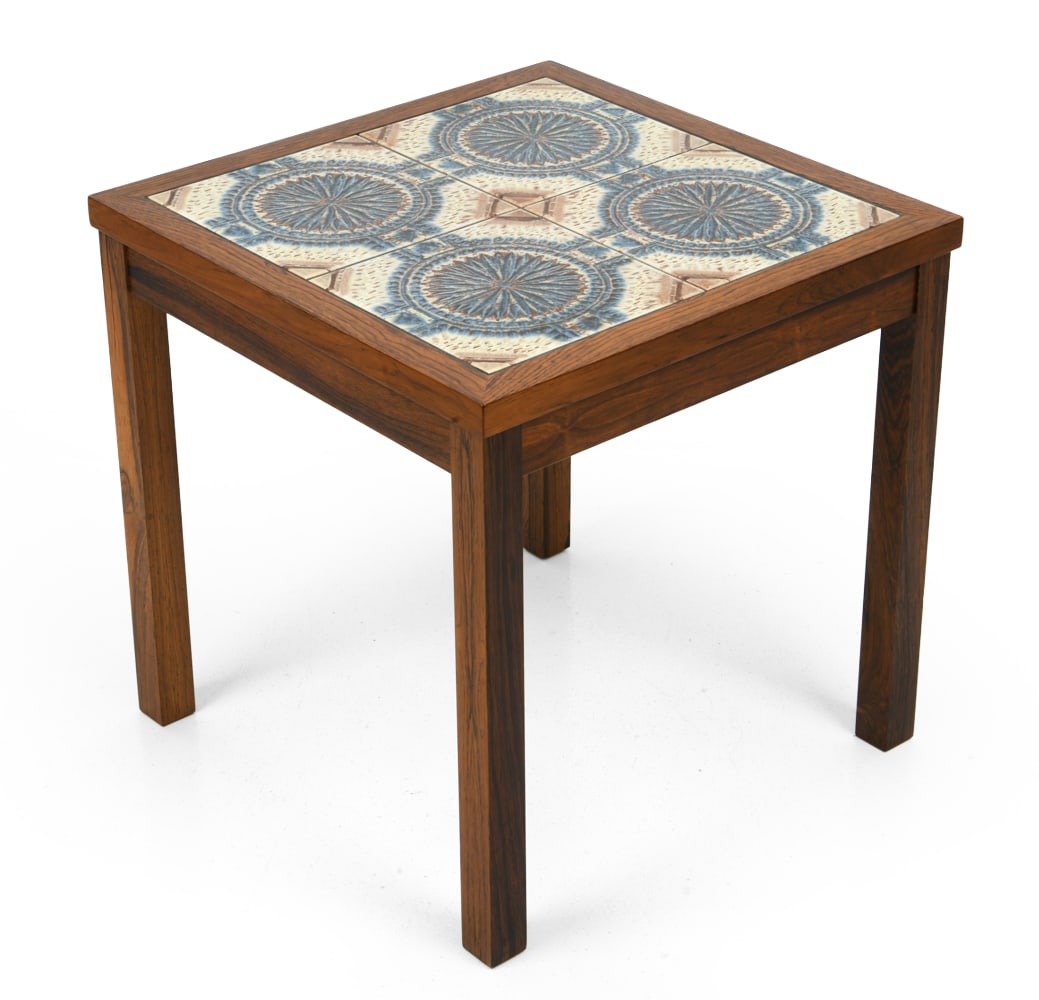 SCANDINAVIAN ROSEWOOD AND TILE SIDE TABLE: Dimensions: H 18.5" x W 18.5" x D 18.5" Conditions: Minimal scuffs on wood, wear consistent with age and use.