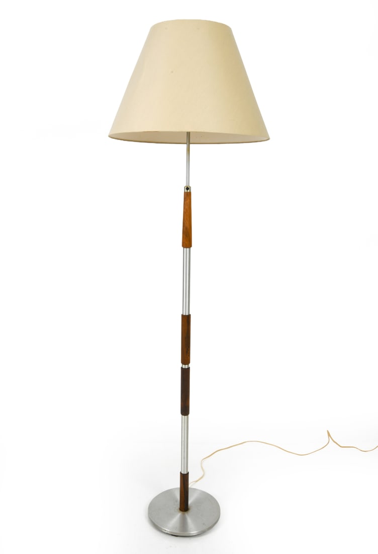ROSEWOOD AND ALUMINUM ADJUSTABLE DANISH FLOOR LAMP (1 of 8)