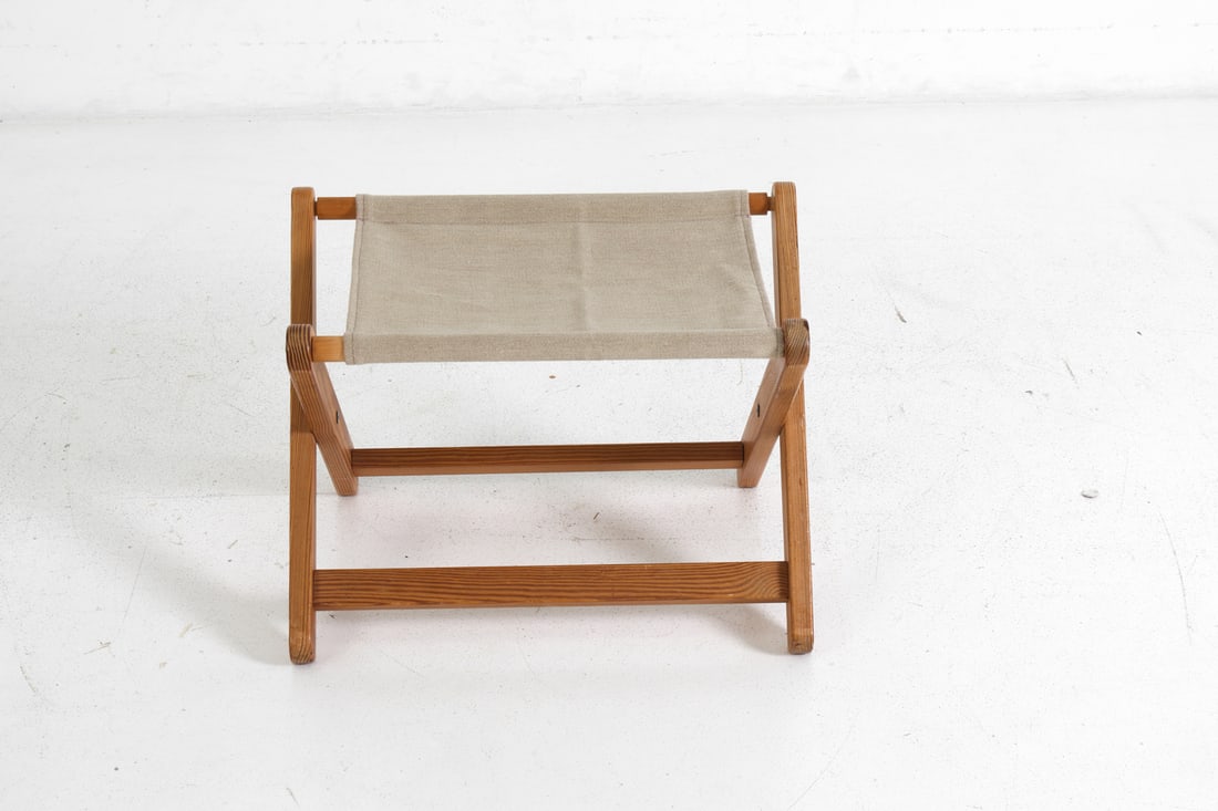 SCANDINAVIAN PINE FOLDABLE STOOL C. 1970S - 4