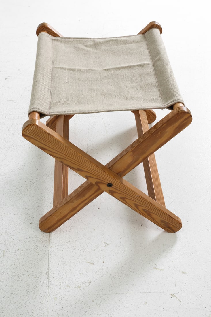 SCANDINAVIAN PINE FOLDABLE STOOL C. 1970S - 7
