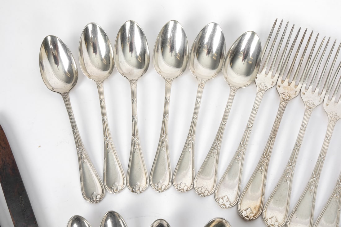 CHRISTOFLE RUBANS SILVERPLATE FLATWARE GROUPING - 4