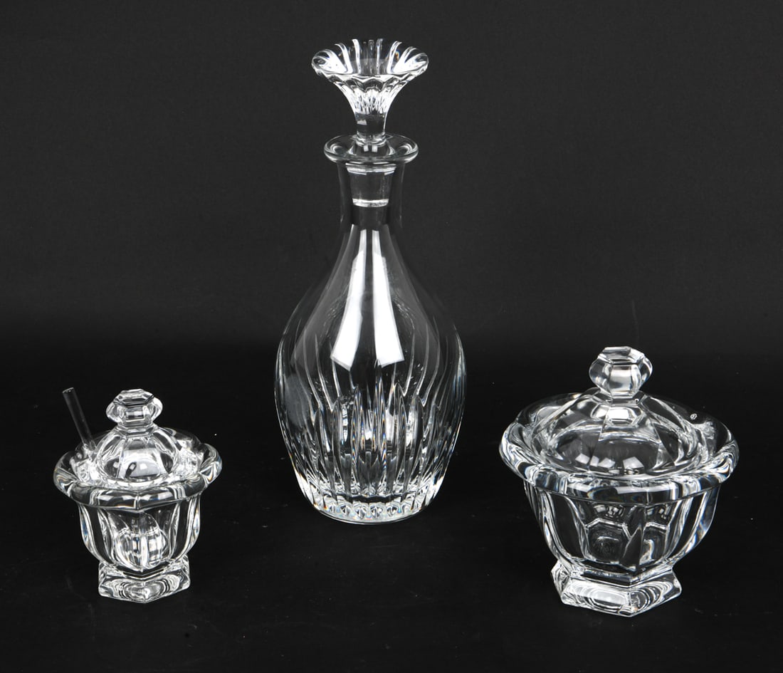 GROUPING OF BACCARAT CRYSTAL INCL. DECANTER (1 of 15)