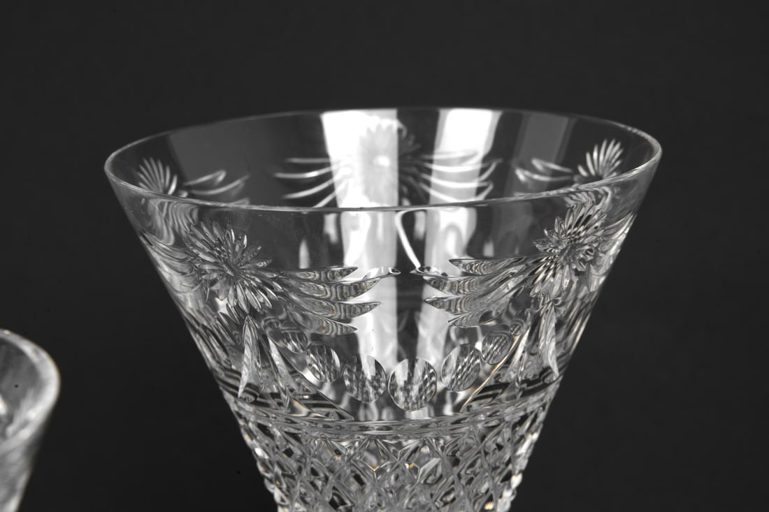 STUART CRYSTAL WINE STEMWARE GROUPING - 4