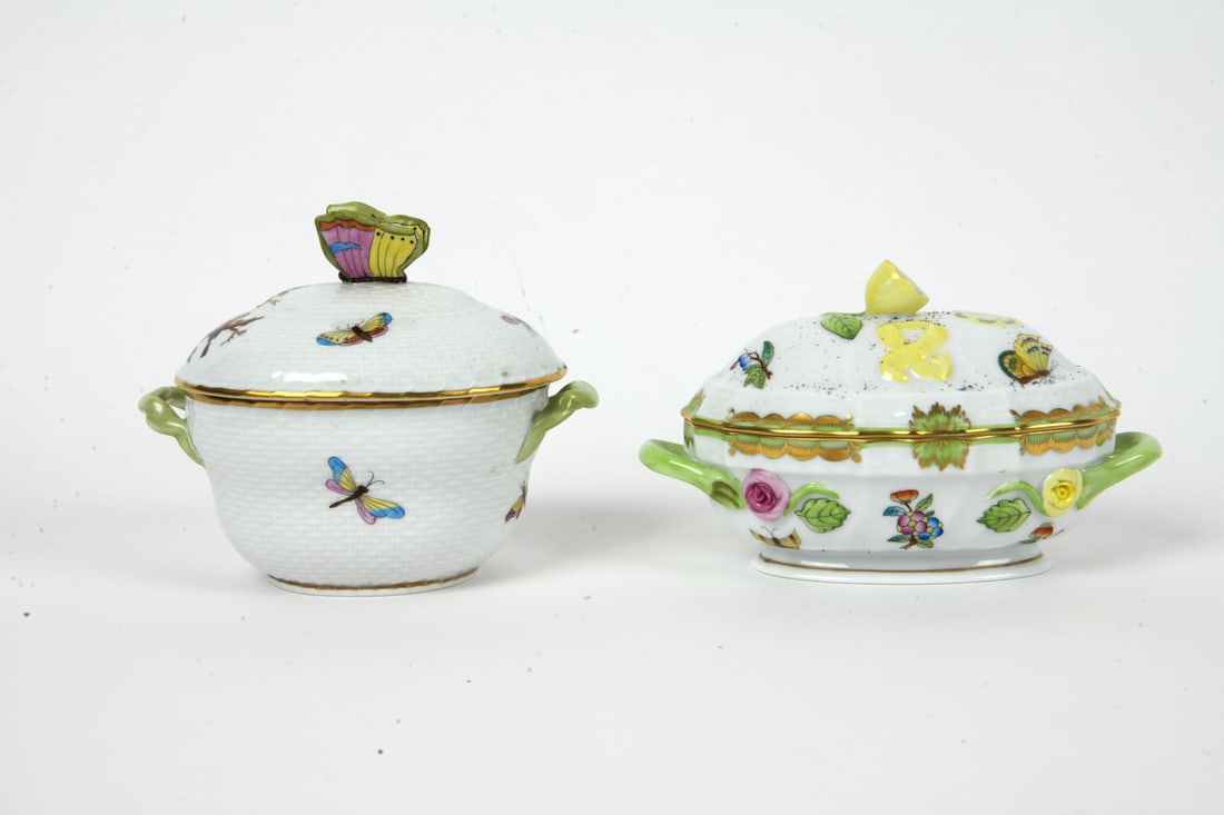 HEREND PORCELAIN GROUPING - 10